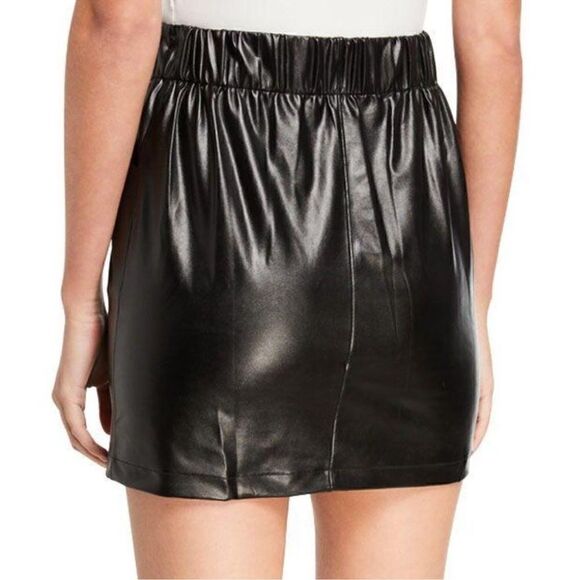 David Lerner x Evereve Pull on Pocket Skirt Black Faux Leather Medium - Picture 3 of 9